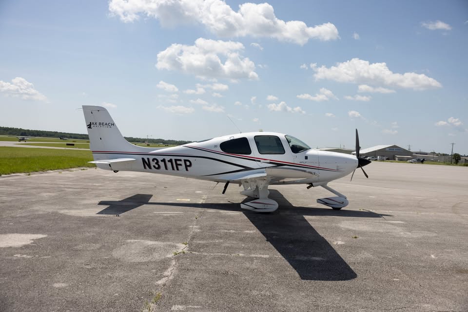 2018 Cirrus SR20, photo 4
