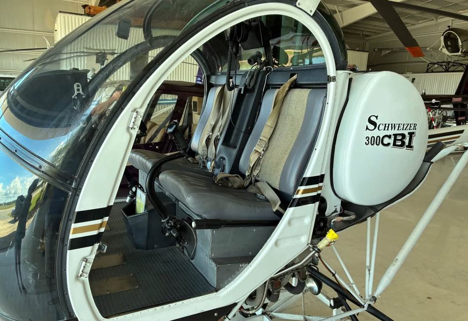 2007 Schweizer 300 cbi helicopter, photo 2