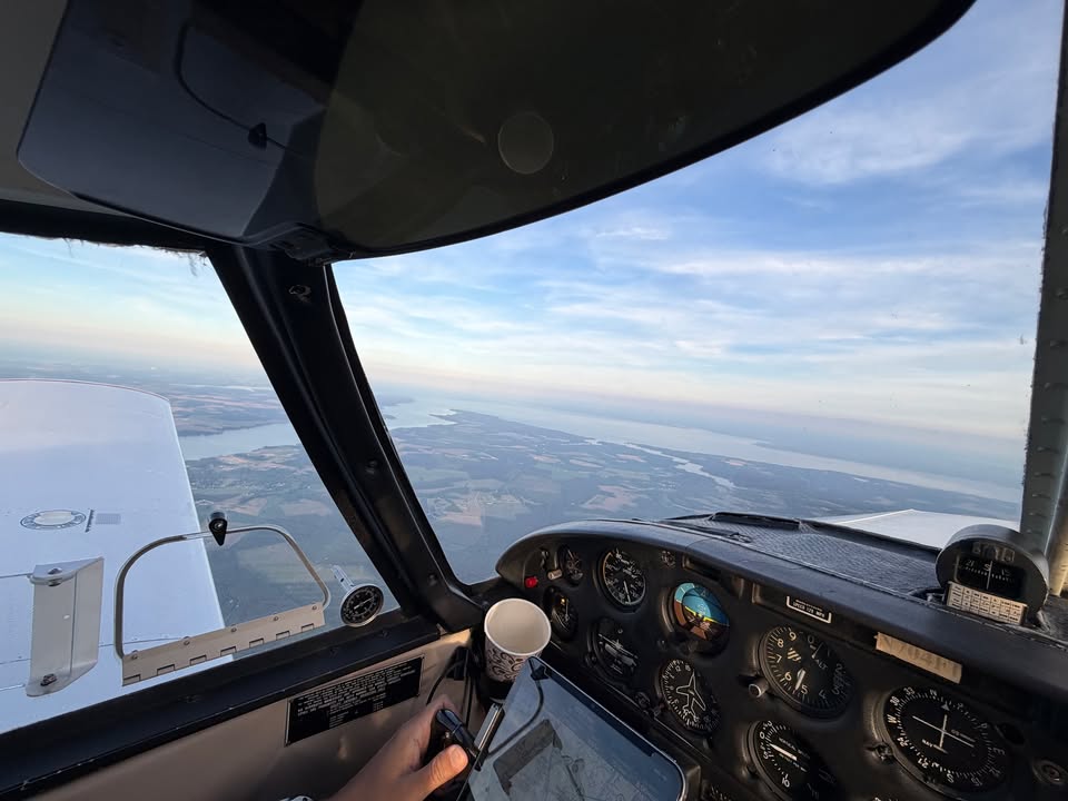 1972 Cherokee Piper PA-28-140, photo 2