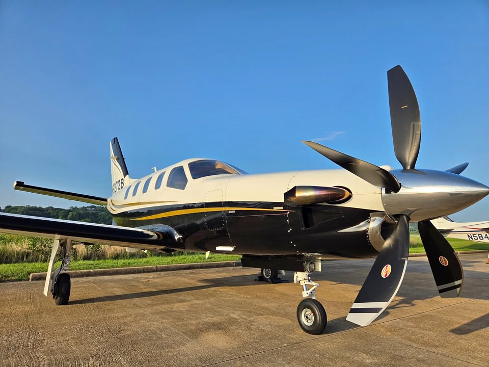 2005 Tbm 700 C2, photo 1