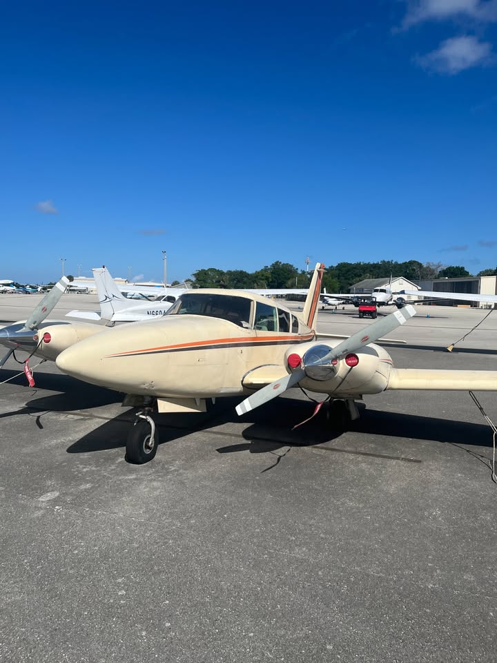1967 Piper PA30, photo 3