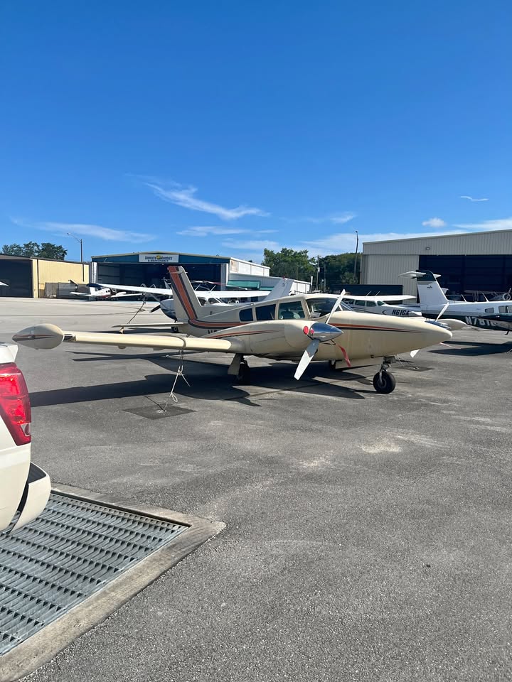 1967 Piper PA30, photo 1