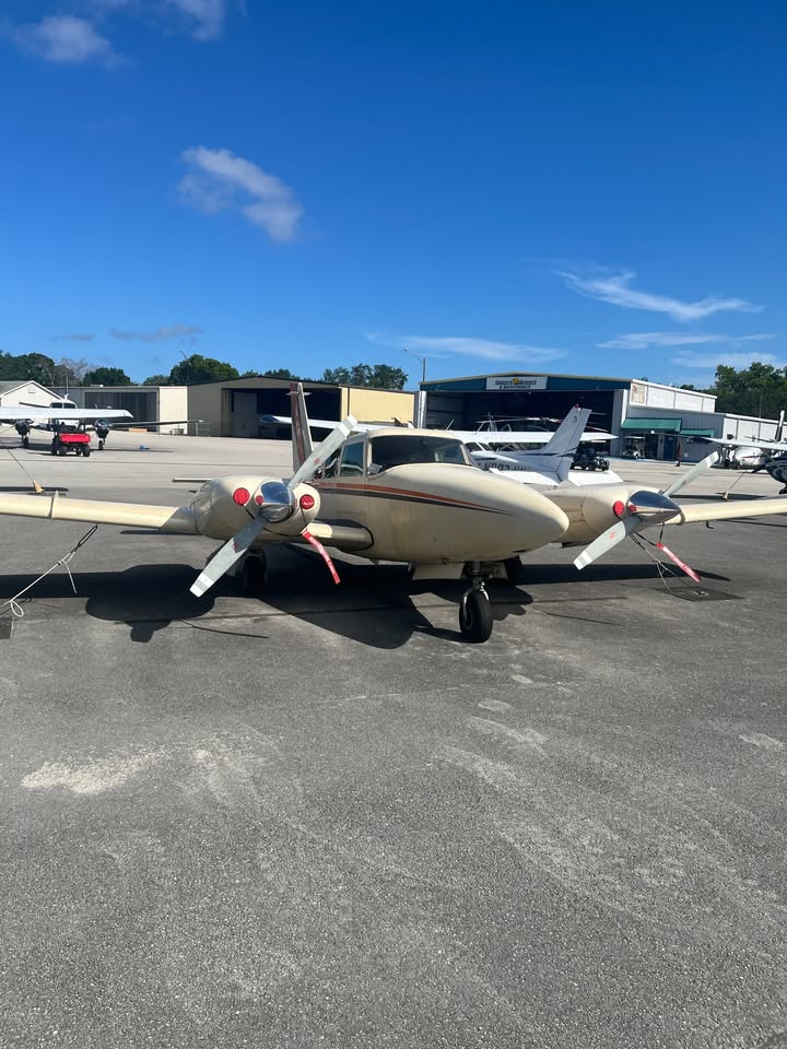 1967 Piper PA30, photo 2