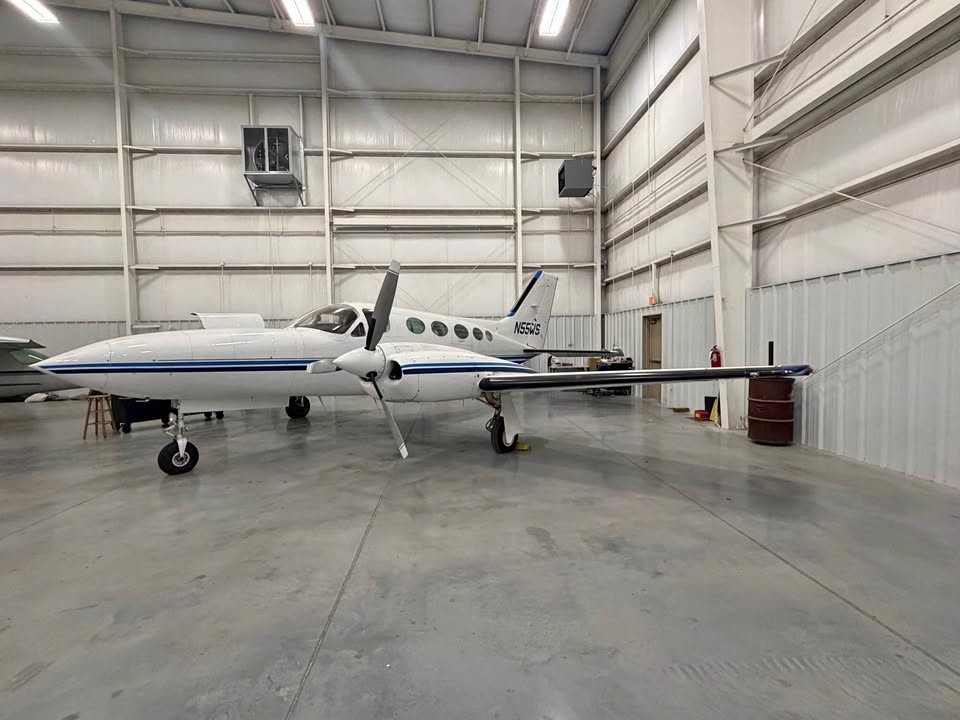 1976 Cessna 421c, photo 1