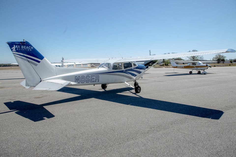 1983 Cessna 172P (Full Glass & Auto-Pilot), photo 6