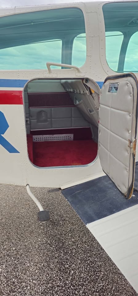 1959 Beechcraft Debonair 33, photo 14