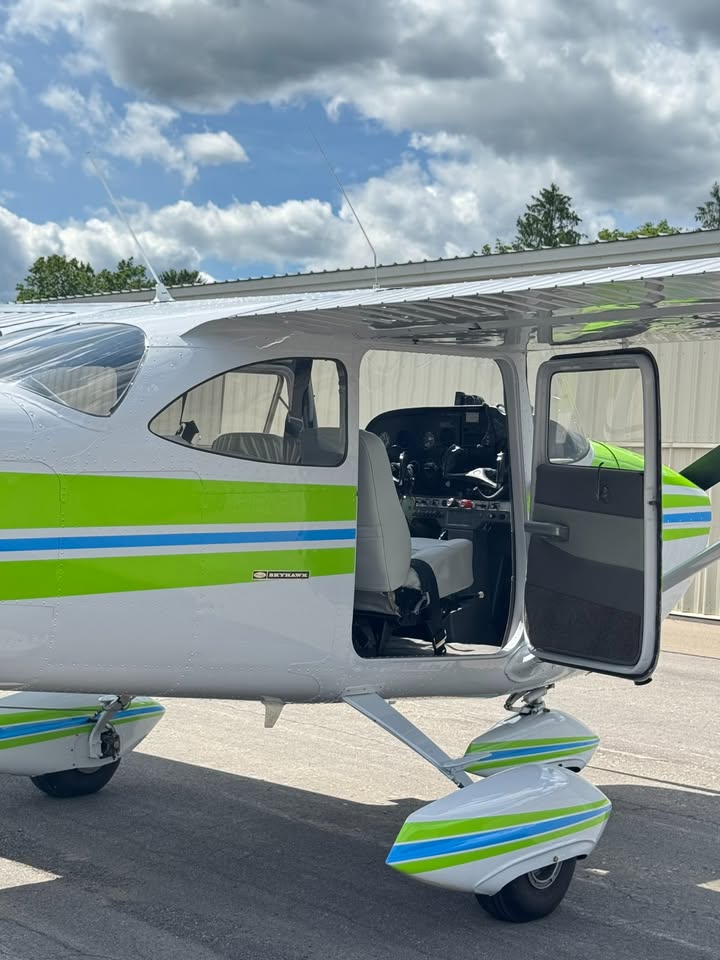 1968 Cessna 172, photo 4
