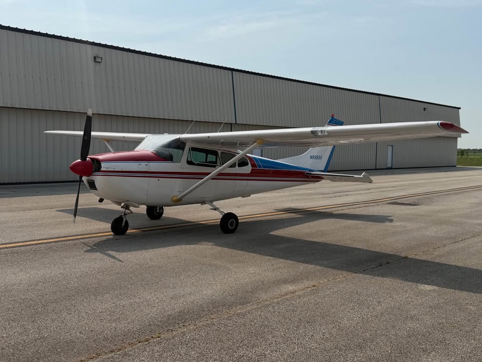 1961 Cessna 182d skylane, photo 2