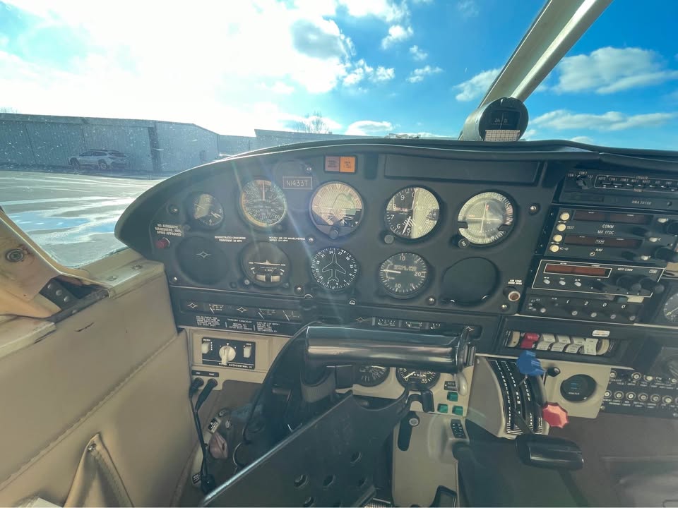 1972 Piper Arrow II, photo 9