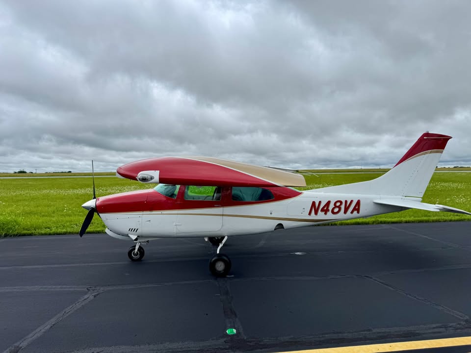 1977 Cessna 210M, photo 3