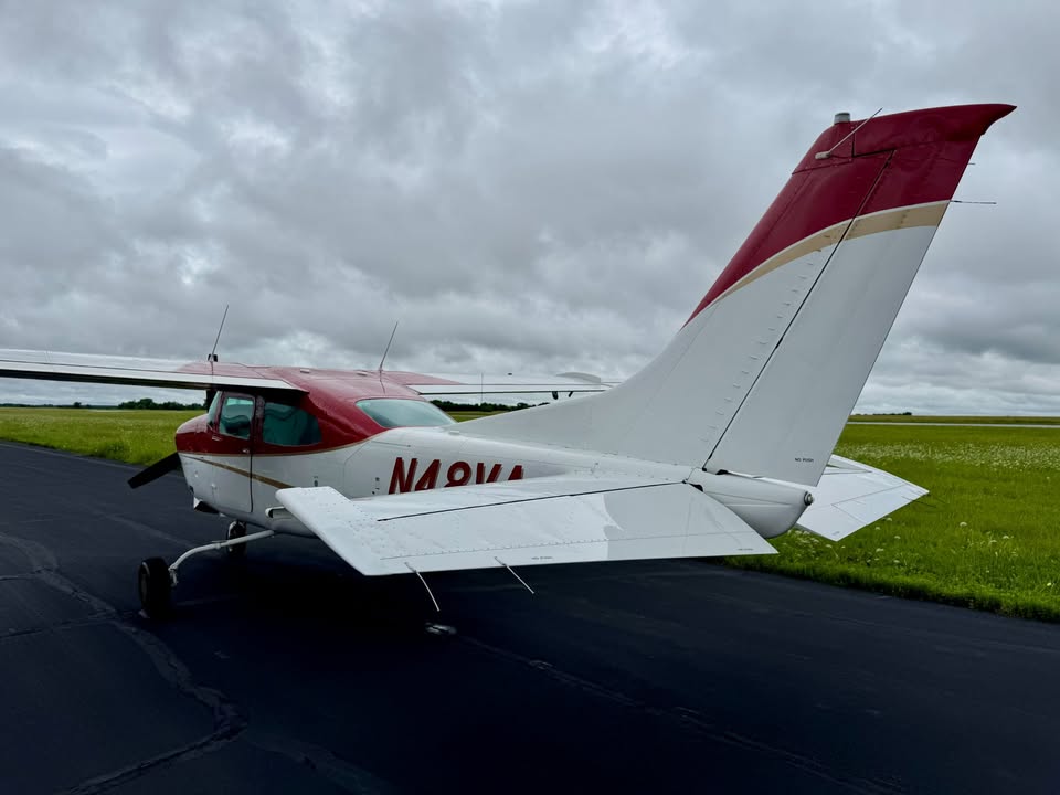 1977 Cessna 210M, photo 6