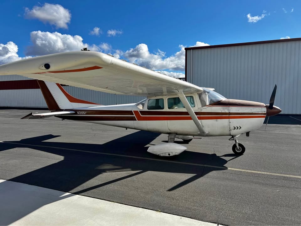 1962 Cessna 182 E, photo 1