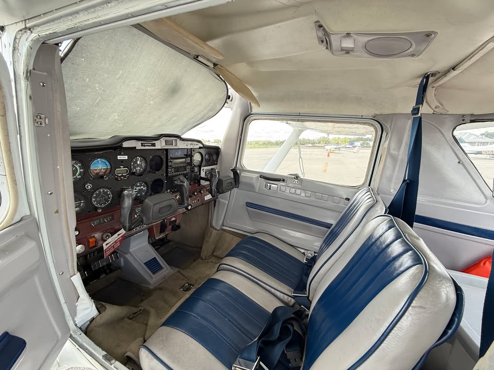 1977 Cessna 150M, photo 10