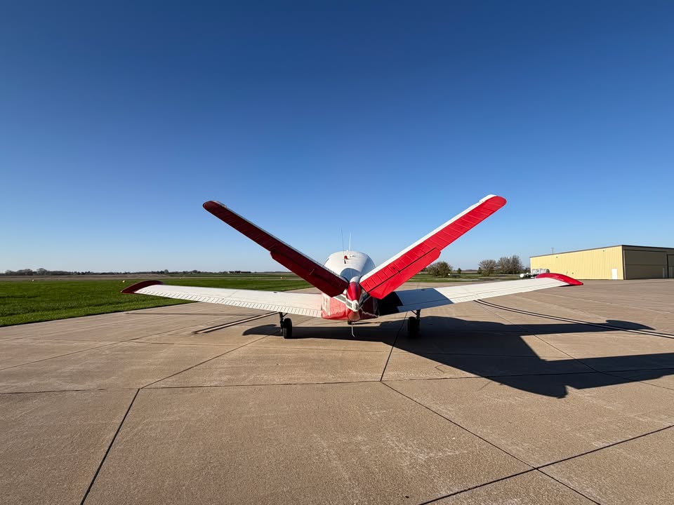 1958 Beechcraft J-35 Bonanza, photo 3