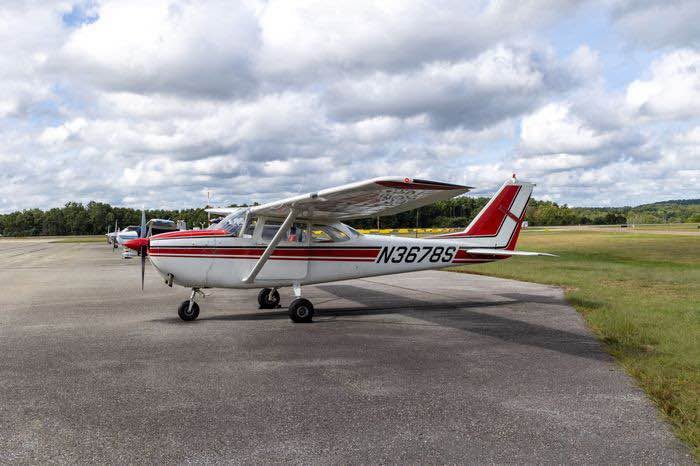 1964 Cessna 172E Skyhawk, photo 4