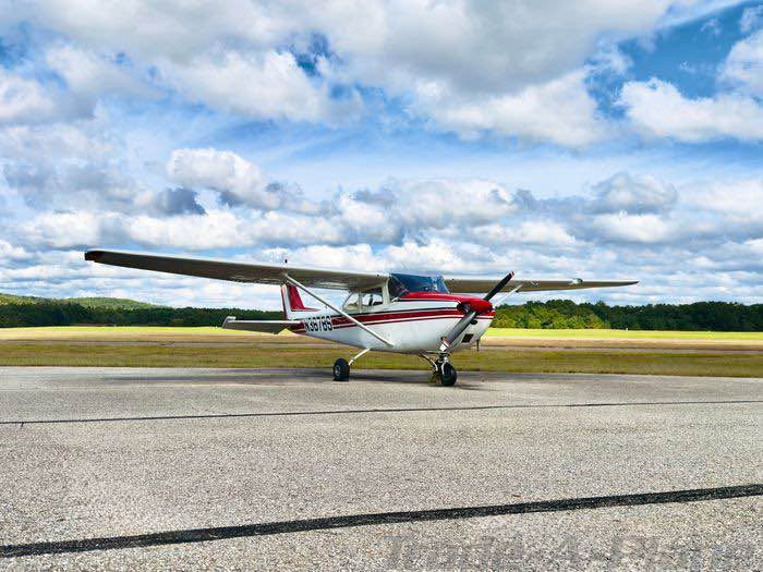 1964 Cessna 172E Skyhawk, photo 3