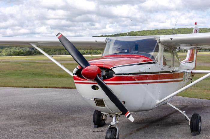 1964 Cessna 172E Skyhawk, photo 2