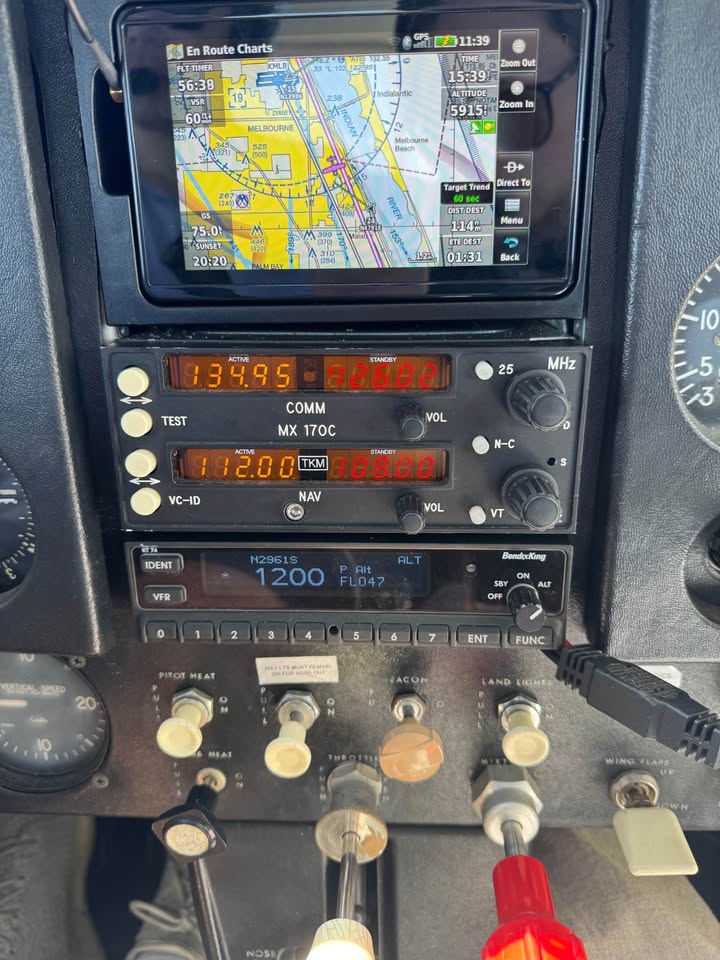 1967 Cessna 150 Four New Cylinders, photo 6