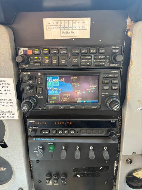 1971 Cessna Skyhawk, photo 2