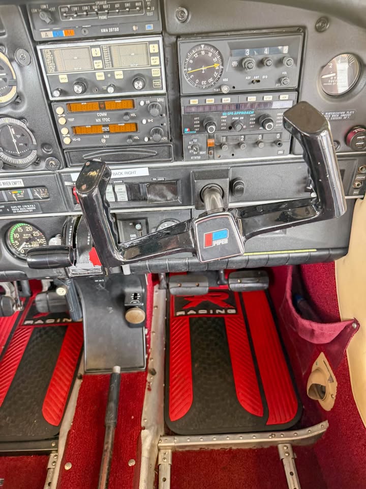 1973 Piper Cherokee 140, photo 6