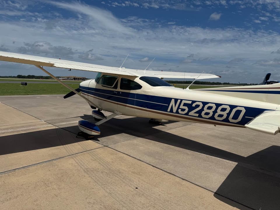 1974 Cessna 182P - IFR equipped, Extended Tanks, Fresh Superior Cylinders, photo 2