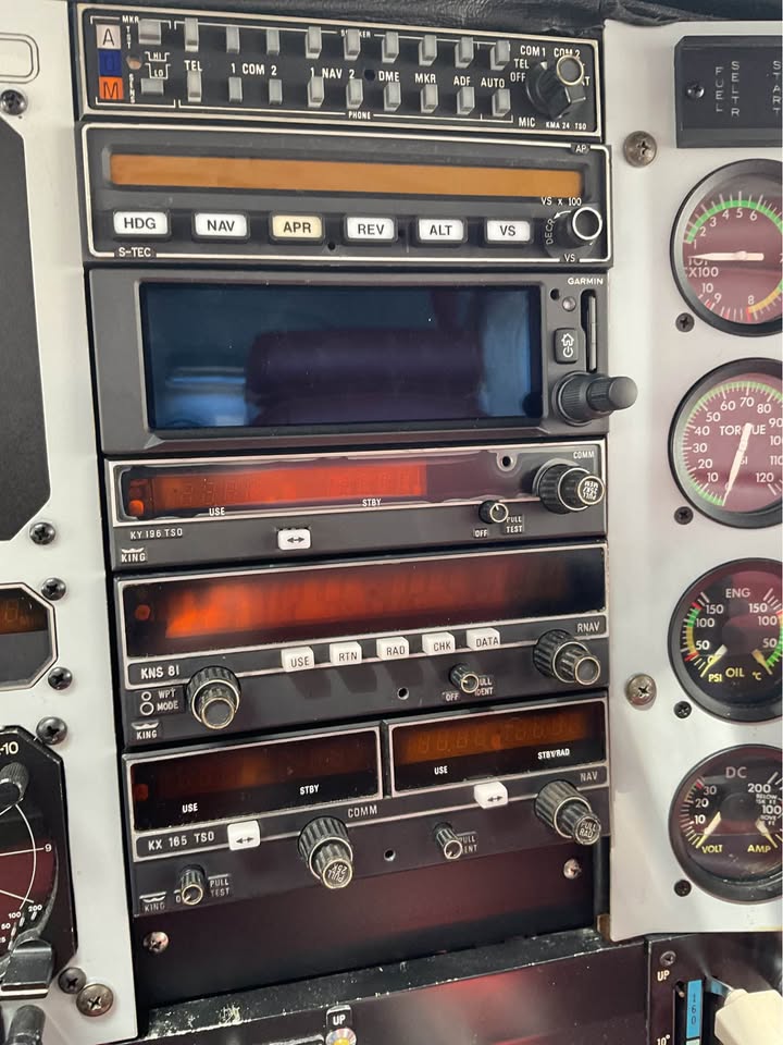 1981 Cessna 210P Silver Eagle P210N, photo 11