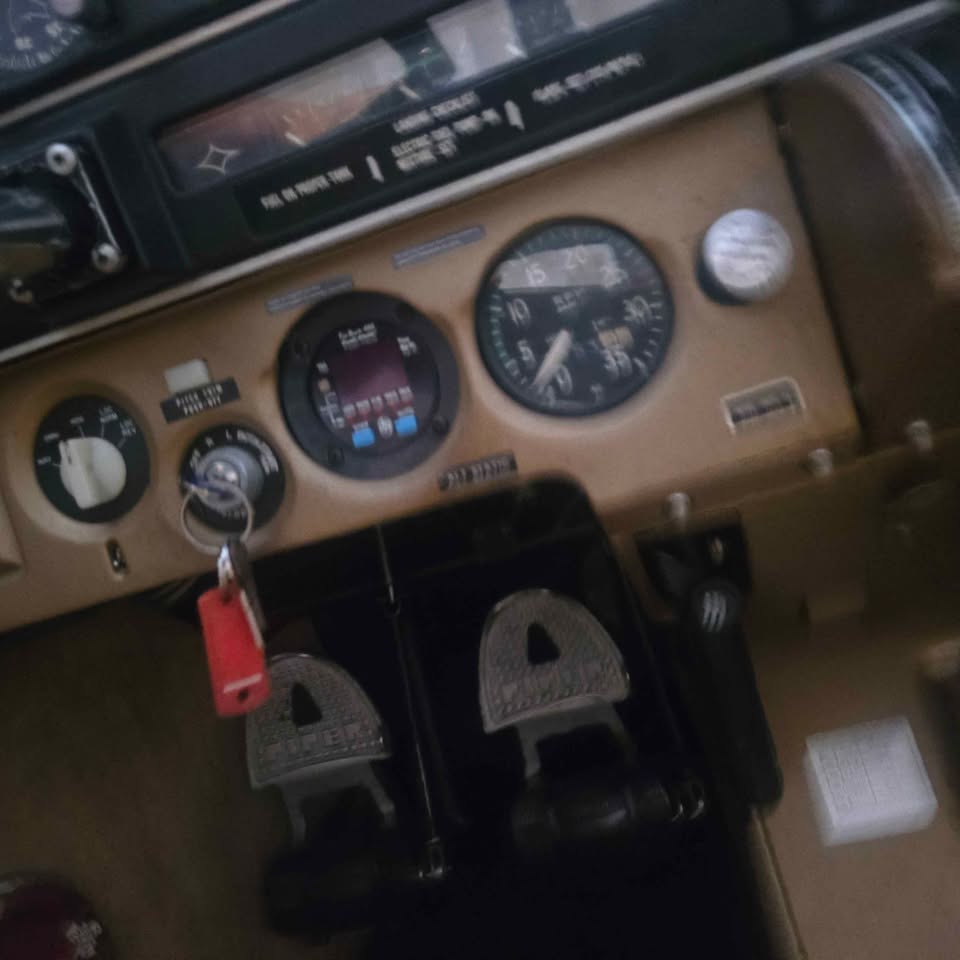 1968 Piper cherokee 180e, photo 10