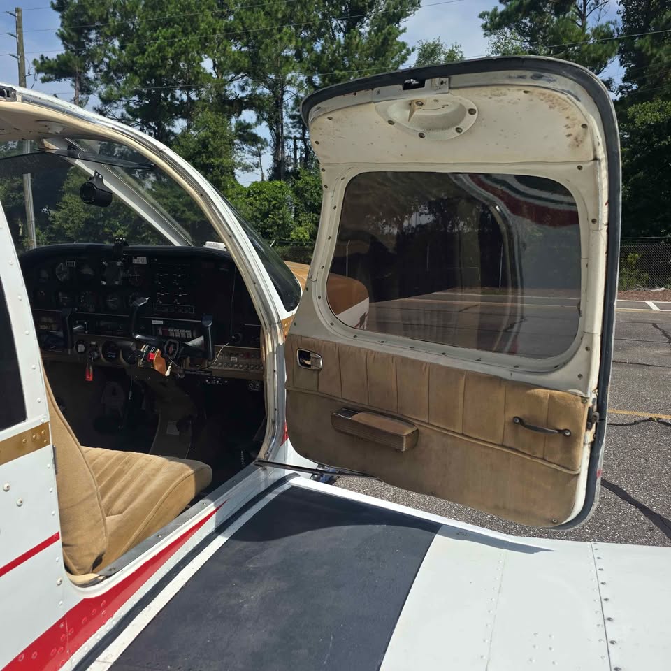 1968 Piper cherokee 180e, photo 6