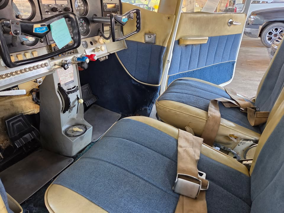 1965 Cessna 182, photo 8