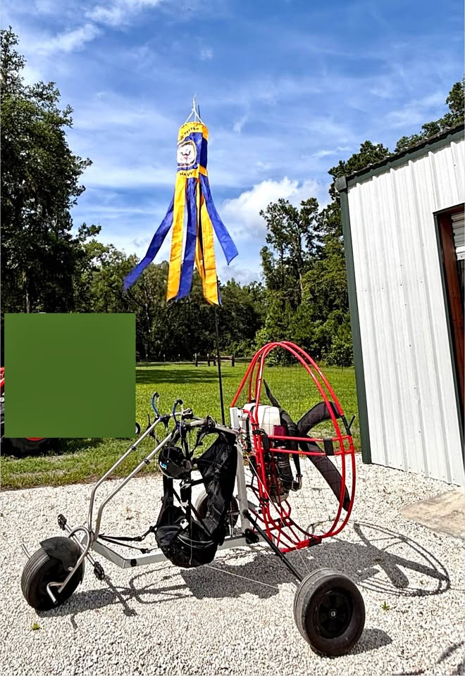 Fresh Breeze (2-Stroke Hirth) Paramotor, and Dolpo 2 Wing, photo 1