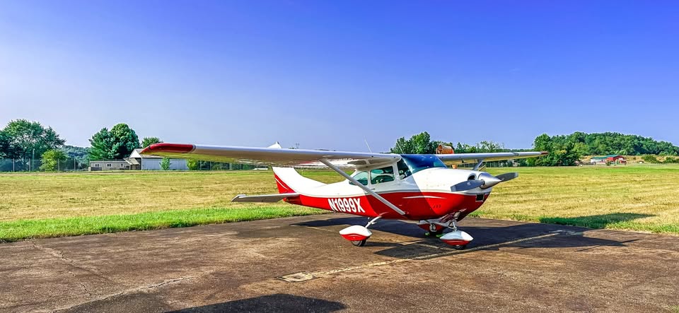 1965 Cessna 182H, photo 2