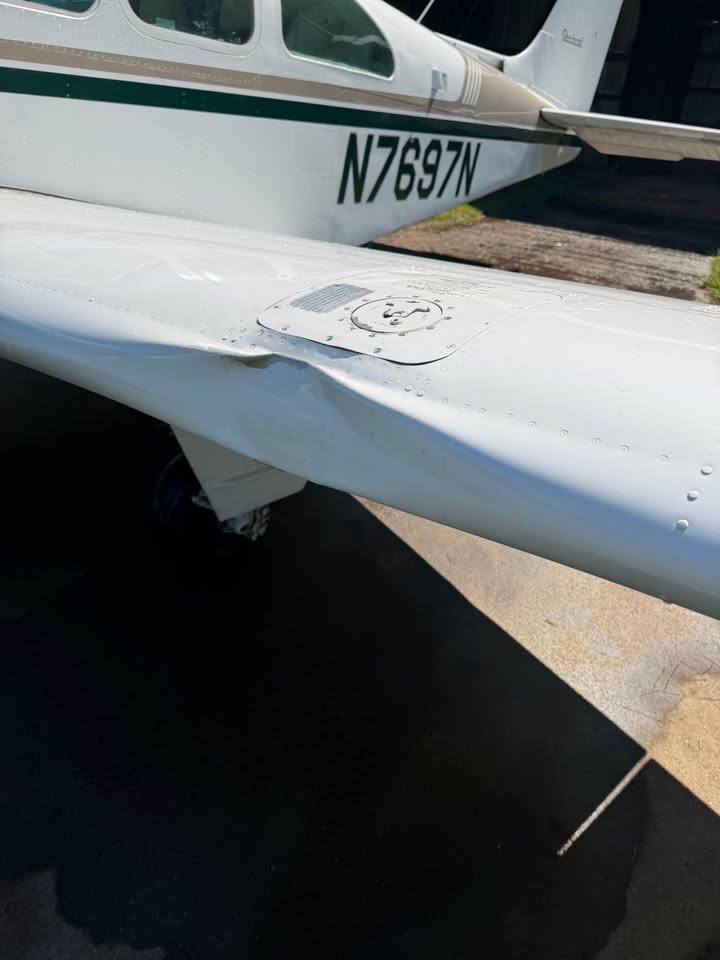 1968 Beechcraft E33, photo 18