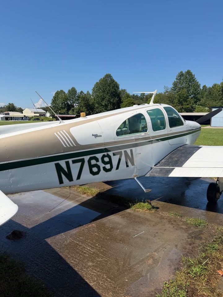 1968 Beechcraft E33, photo 14