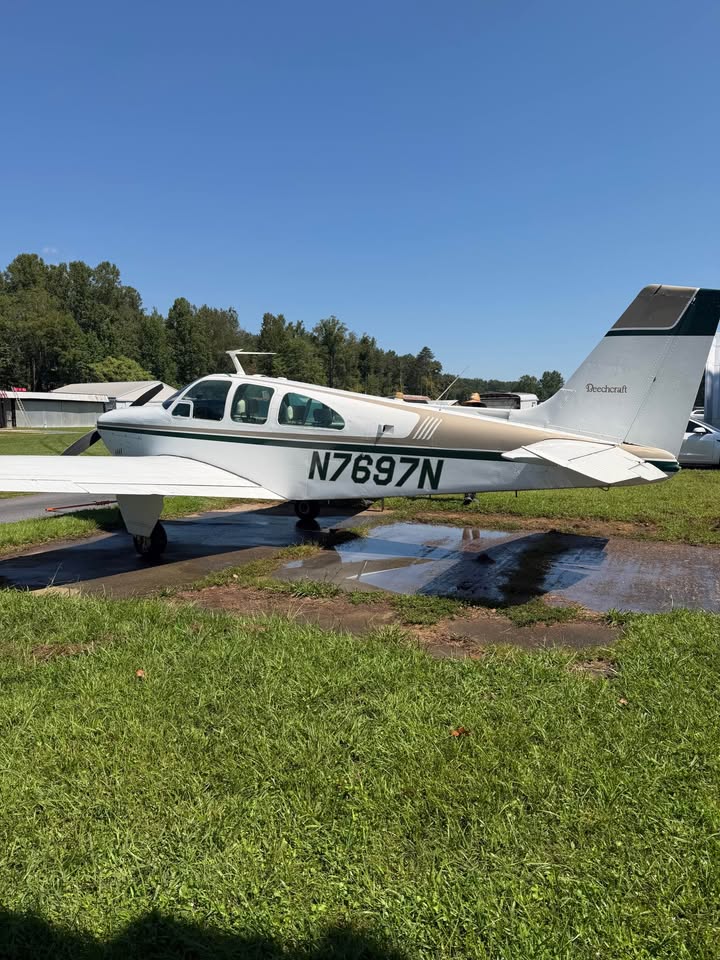 1968 Beechcraft E33, photo 10