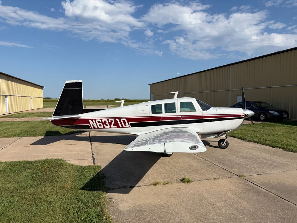 1967 Mooney M20F, photo 4