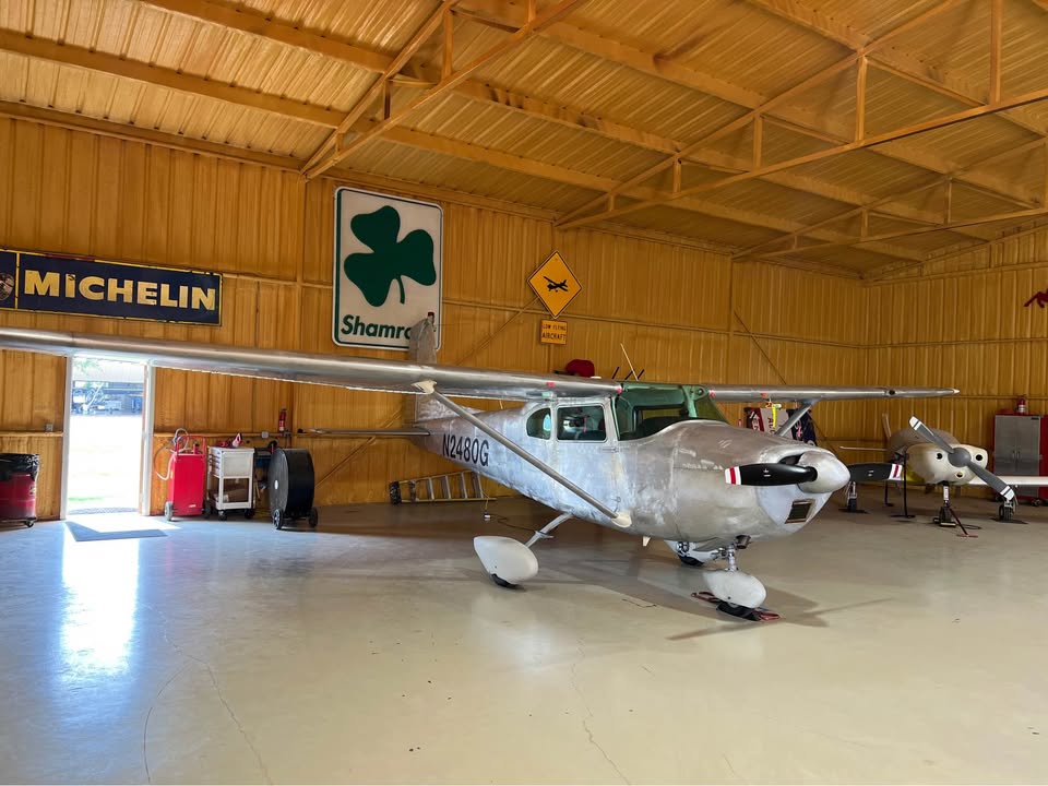 1959 Cessna 182b, photo 2