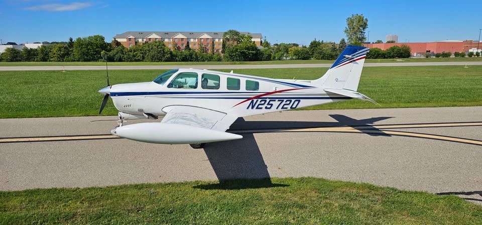 1973 Beechcraft Bonanza A36, photo 3