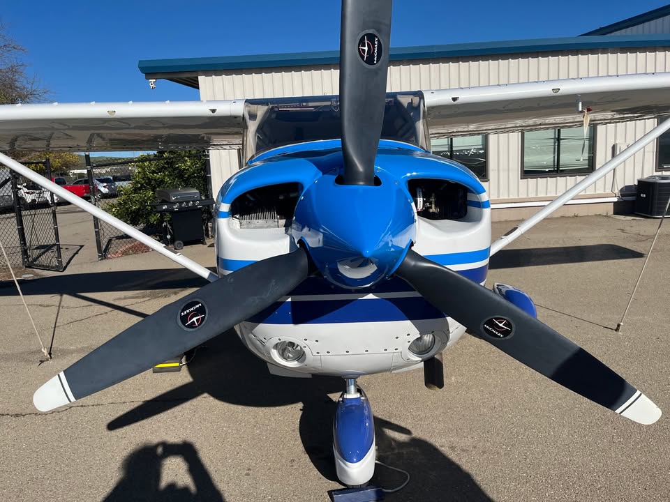 1981 Cessna 182 turbo, photo 2