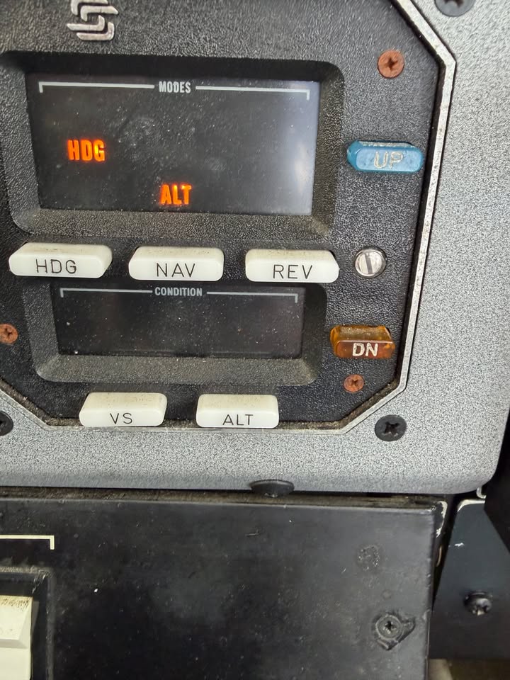 1981 Cessna 182 turbo, photo 6