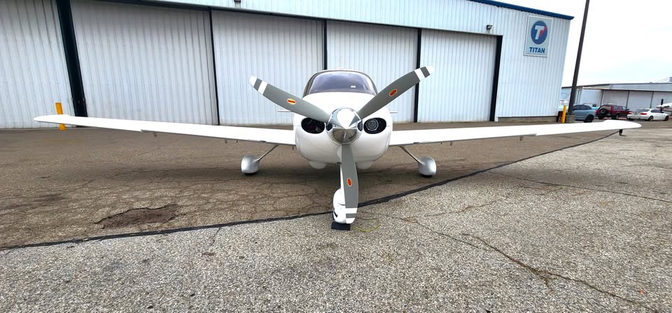 2001 Cirrus SR20, photo 5