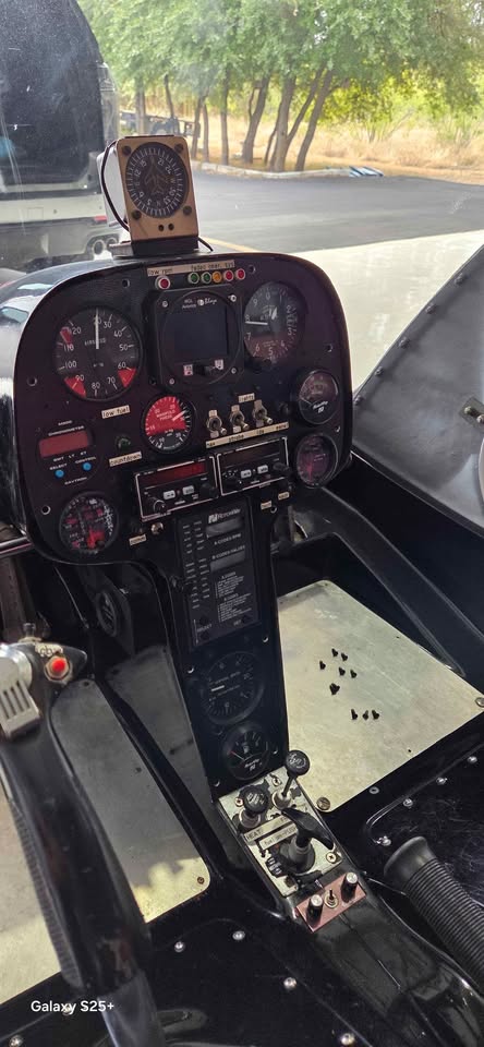 Rotorway Helicopter 162F 160HP, photo 2