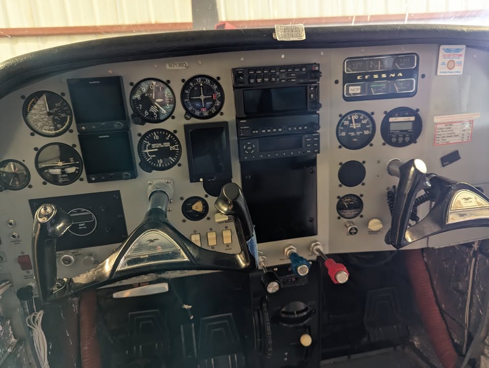 1967 Cessna 182K, photo 3