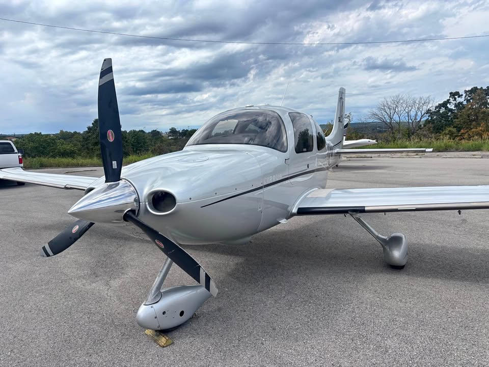 2007 Cirrus SR22 GTS, photo 1
