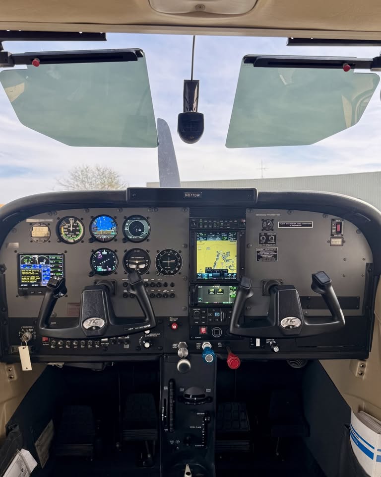 2001 Cessna Turbo 182 with TKS de-ice, photo 8