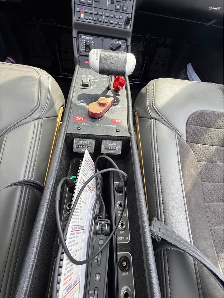 2018 Cirrus SR22T G6, photo 15
