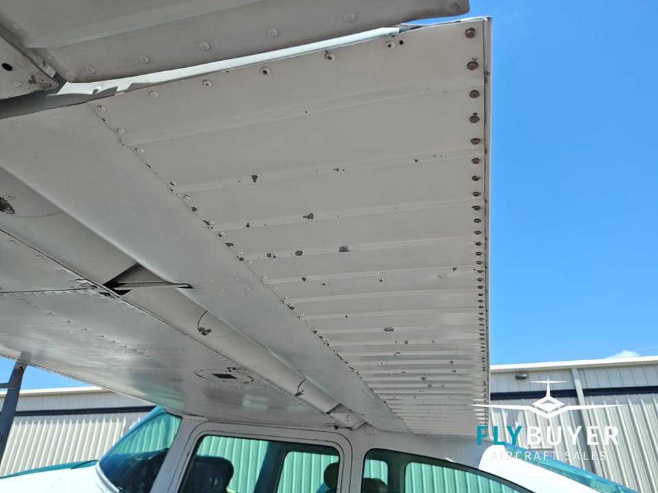 1976 Cessna 182P, photo 8