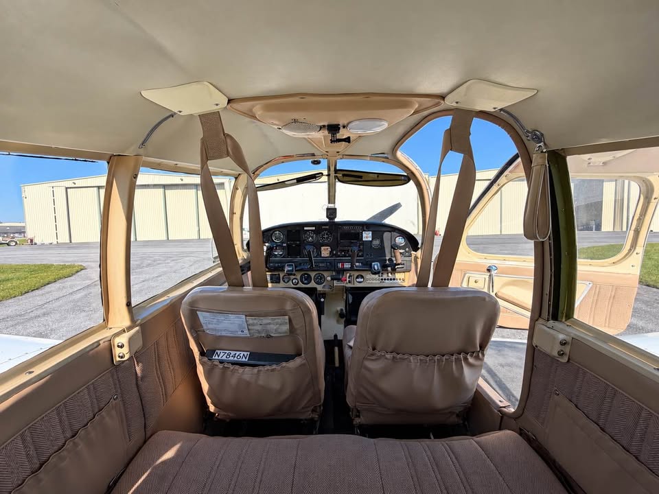 1969 Piper Cherokee D 180, photo 8