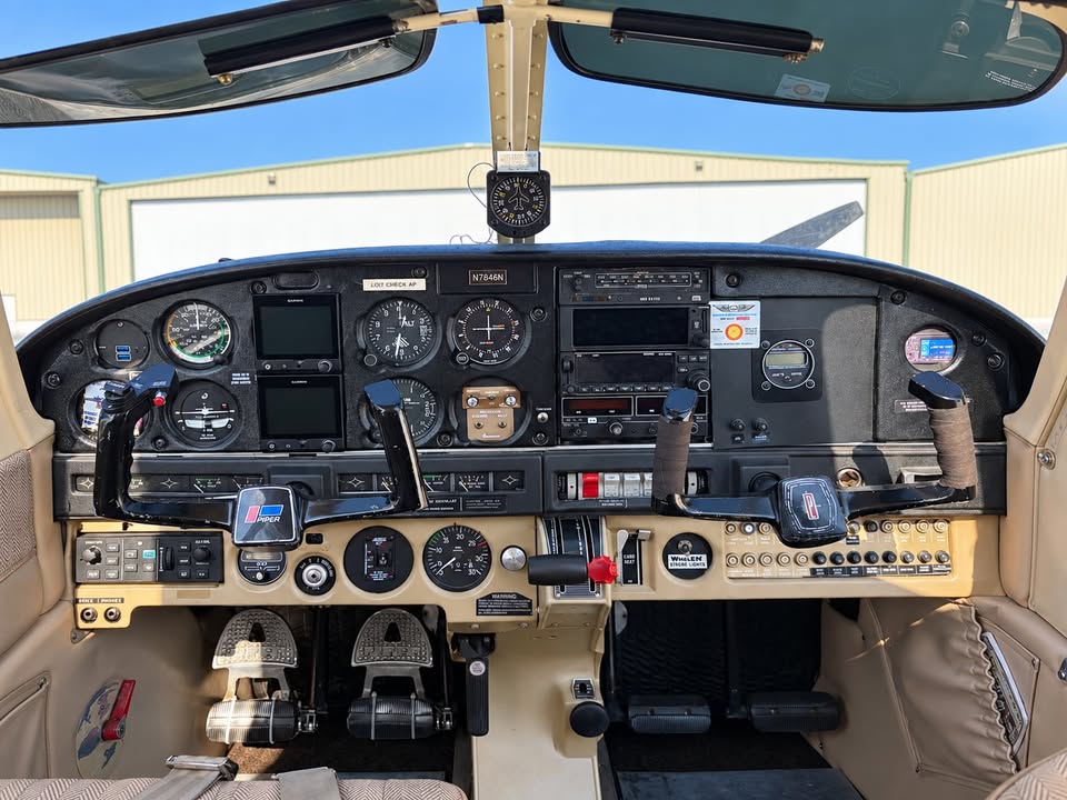 1969 Piper Cherokee D 180, photo 2