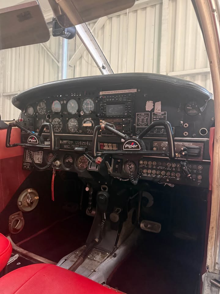 1971 Piper Cherokee 140, photo 4