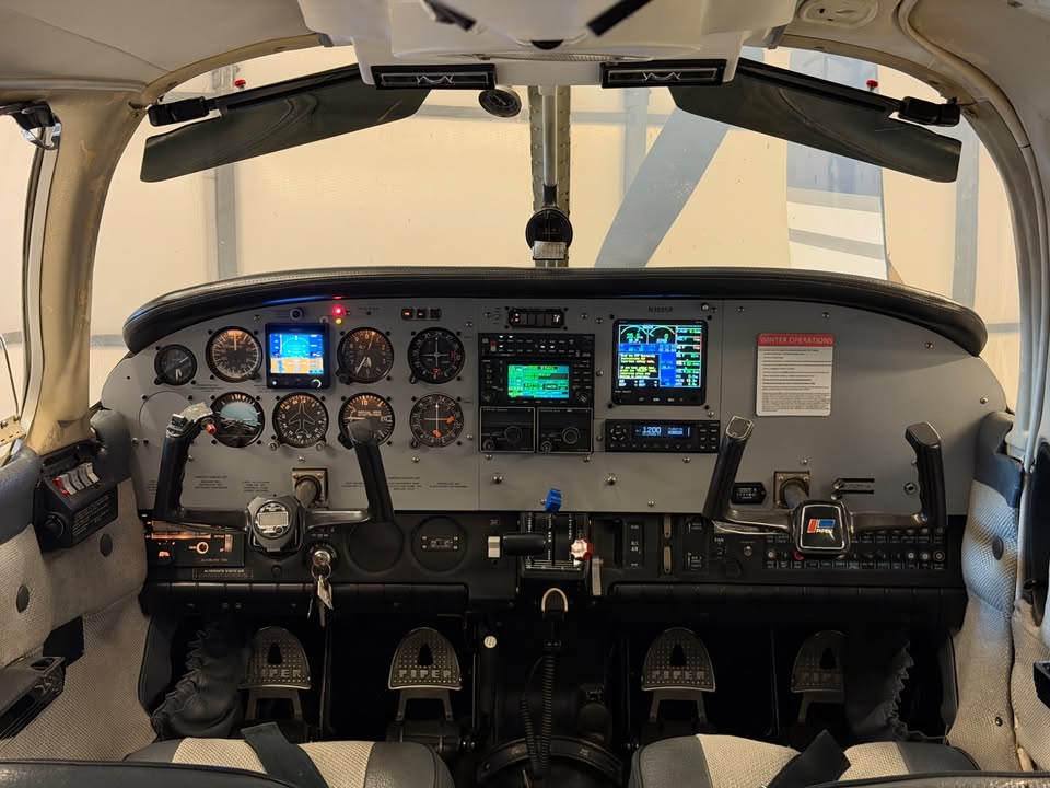 1979 Piper Cherokee 6/300, photo 10